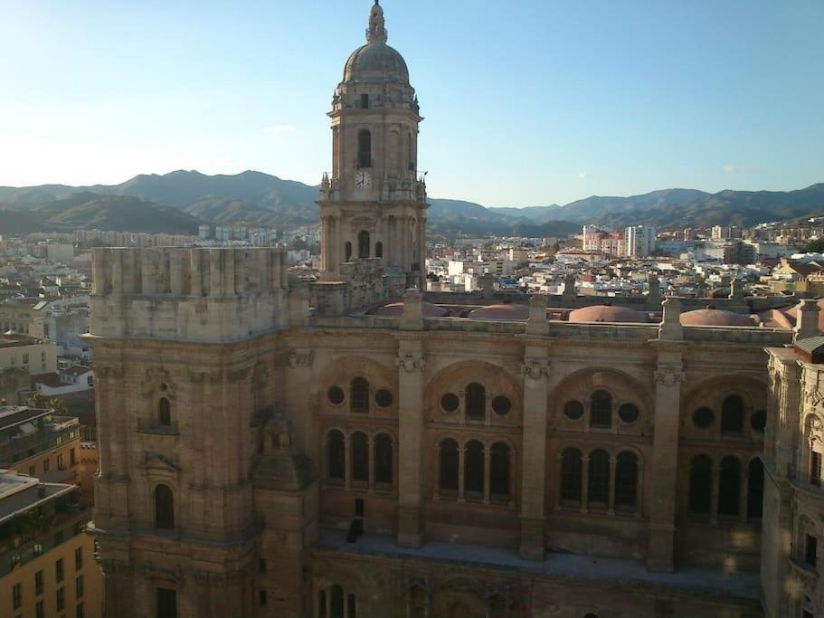 Cms Pena Historical Building Lägenhet Málaga Exteriör bild